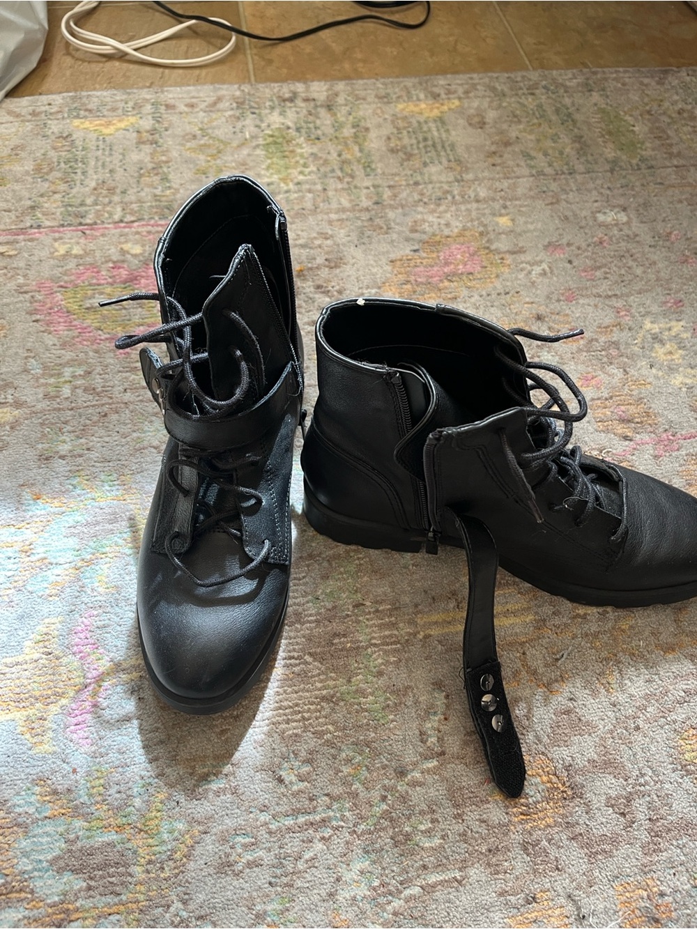 Vionic Black Lace-Up Ankle Boots with Gold Logo